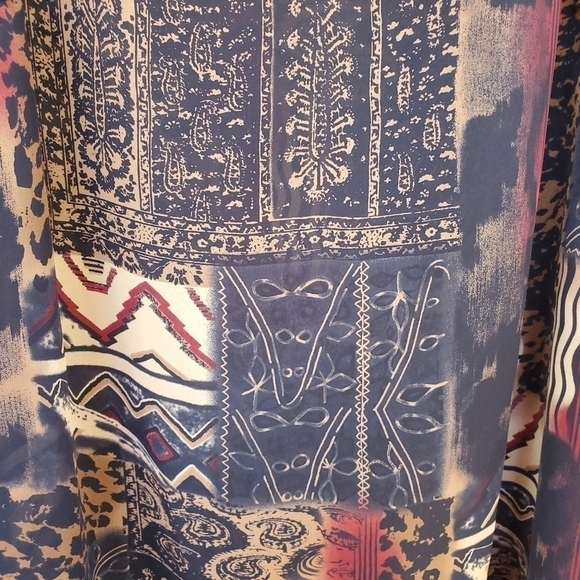 Studio C Plus sz 26 / 28 Tribal print sheer bell sleeve Earthy tones tunic - Picture 8 of 14